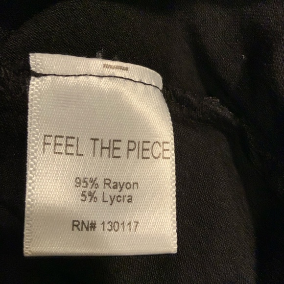 Black Sleeveless High-Low sundress XS/SM EUC - Picture 4 of 4